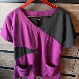 Greys anatomy scrub top. Large.  Pet friendly, smoke free home